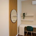Little Downtown Romana アパートホテル 3*