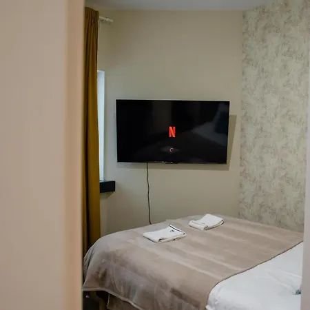 Little Downtown Romana