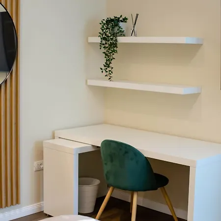 Little Downtown Romana 4*