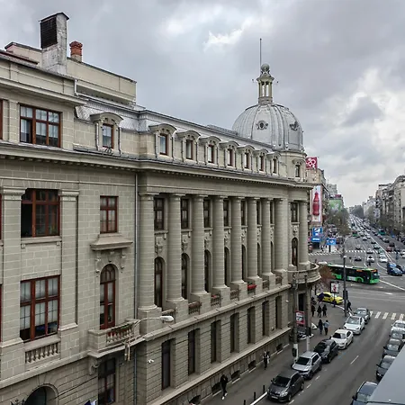 Апарт-отель Little Downtown Romana
