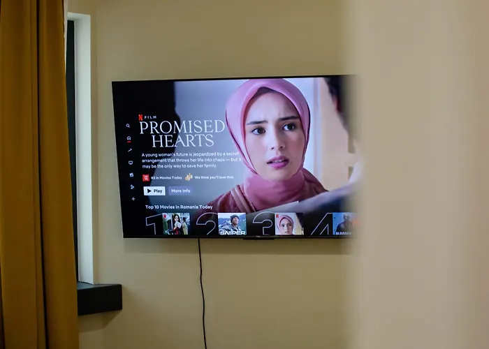 Little Downtown Romana