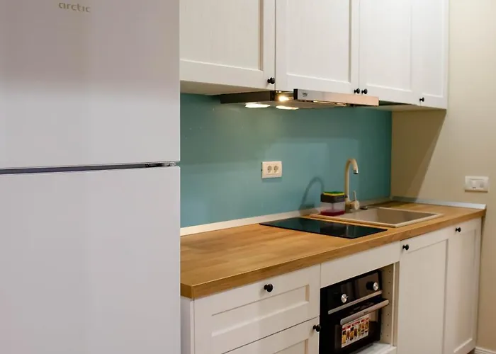 Little Downtown Romana