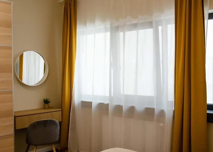 Little Downtown Romana