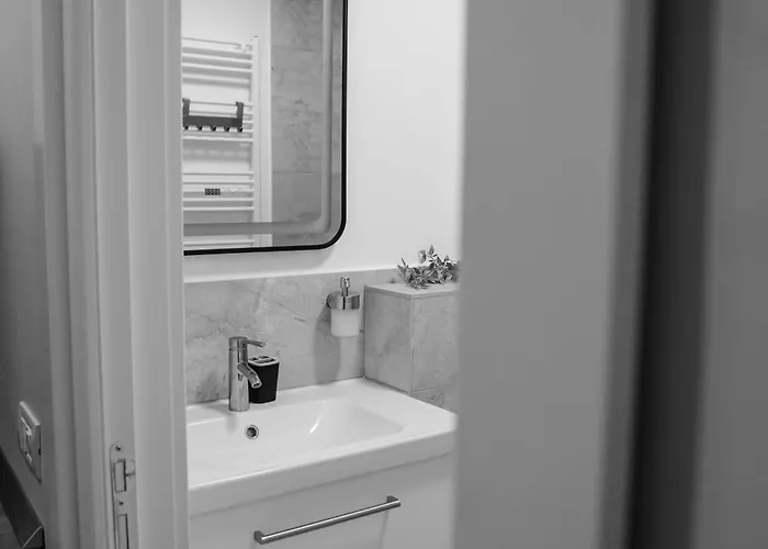 Little Downtown Romana