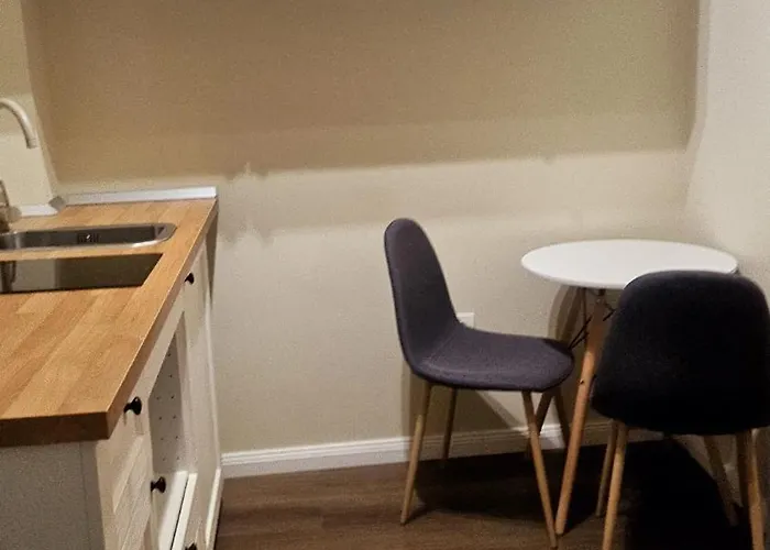 Little Downtown Romana