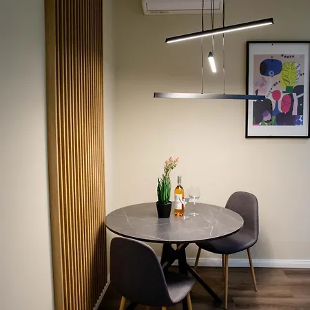 Little Downtown Romana Bucureşti