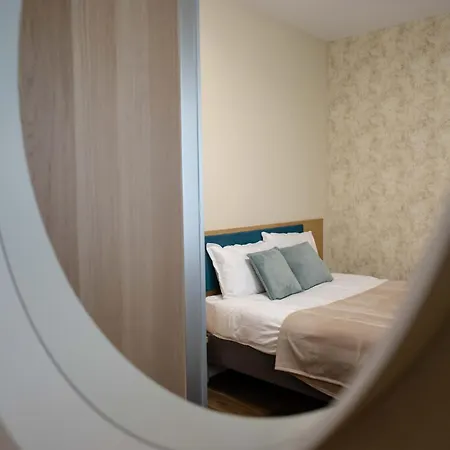 Little Downtown Romana 4* Bukarest