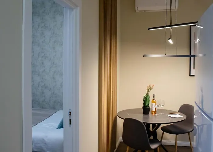 מלון דירות Little Downtown Romana בוקרשט